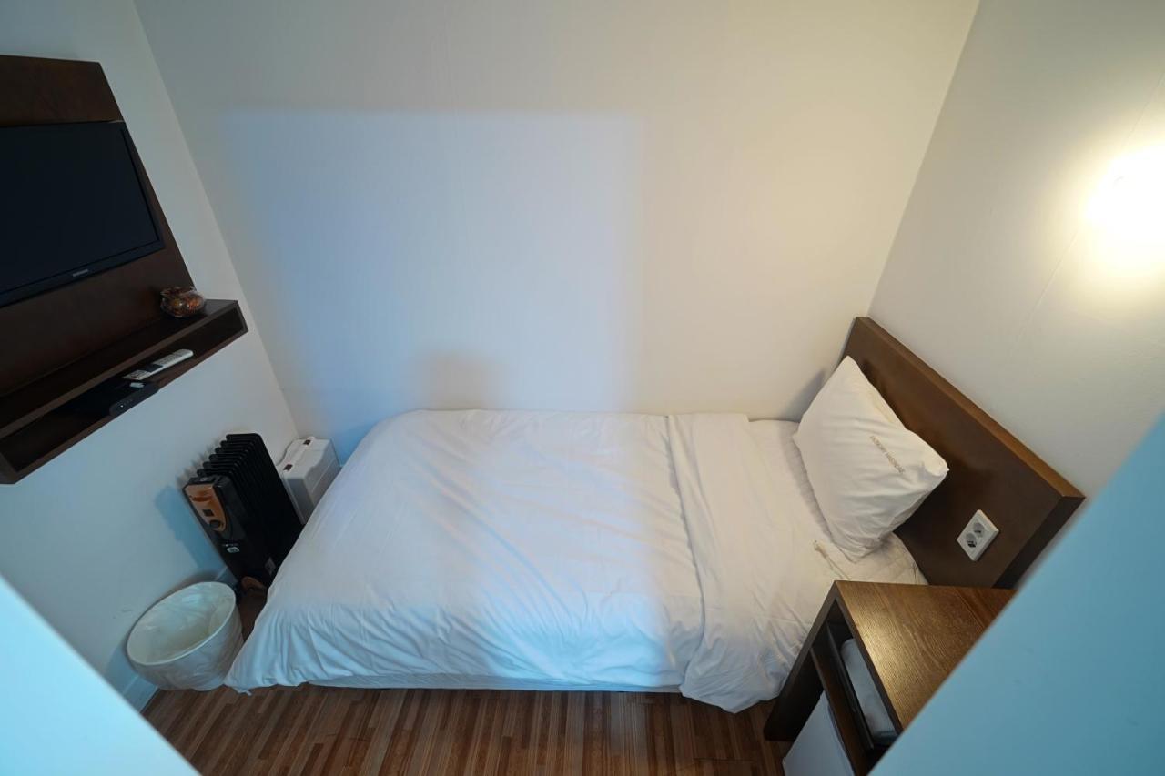 Ekonomy Haeundae Hostel Busan Eksteriør bilde